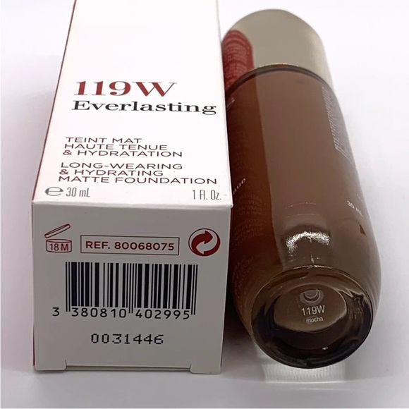 Clarins Everlasting Foundation - Picture 4 of 4